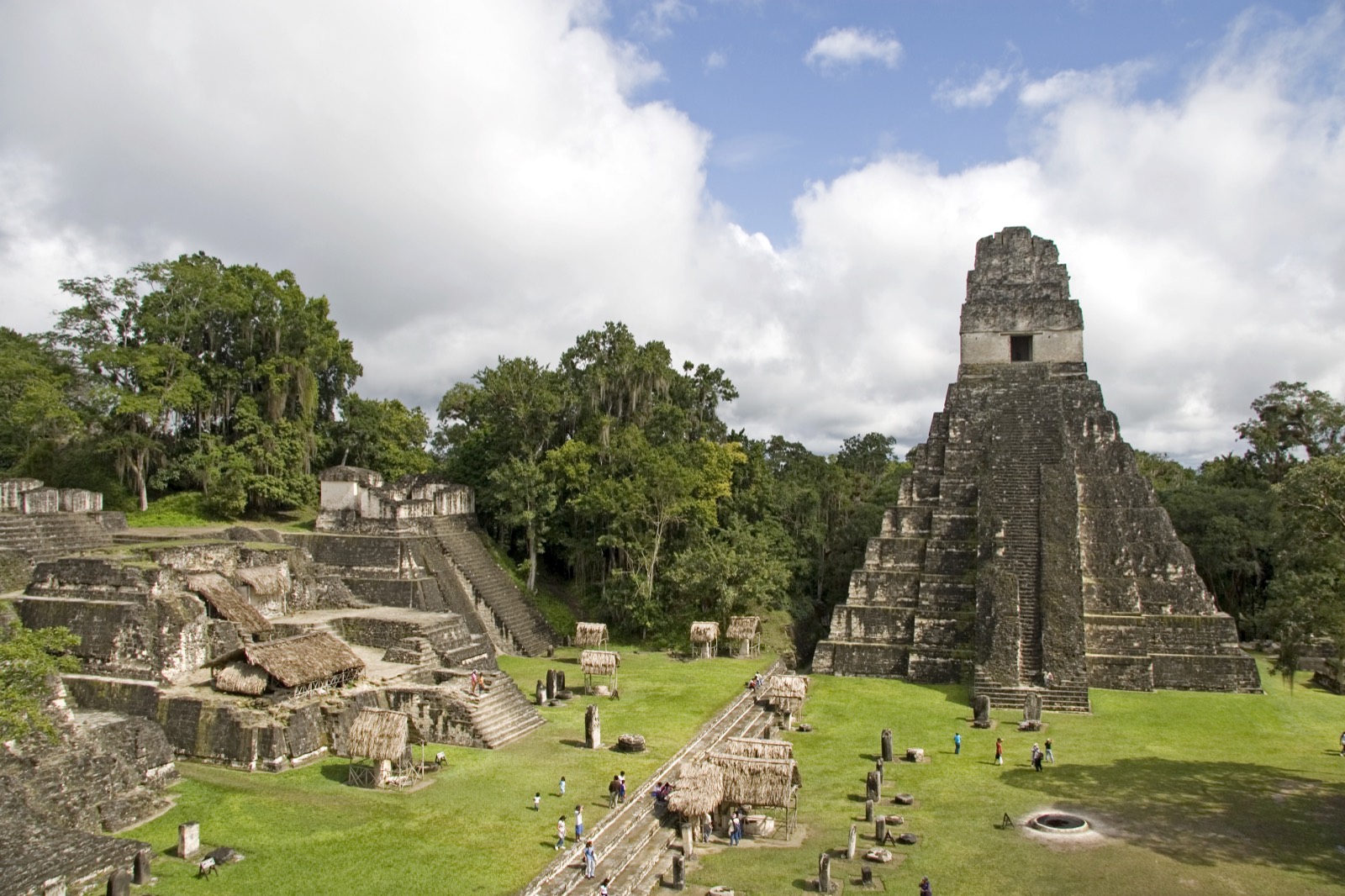 Maya temples at Tikal