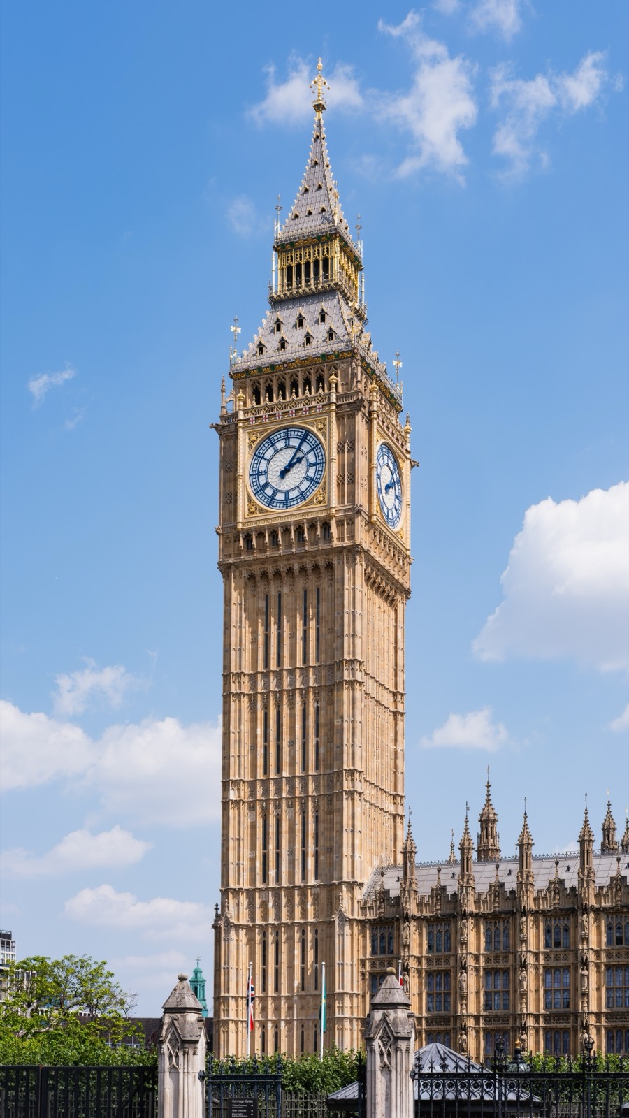 Big Ben and the Elizabeth Tower in London